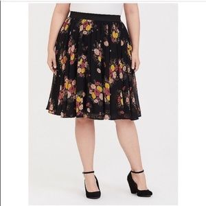 Midi Chiffon Torrid Skirt 00/0